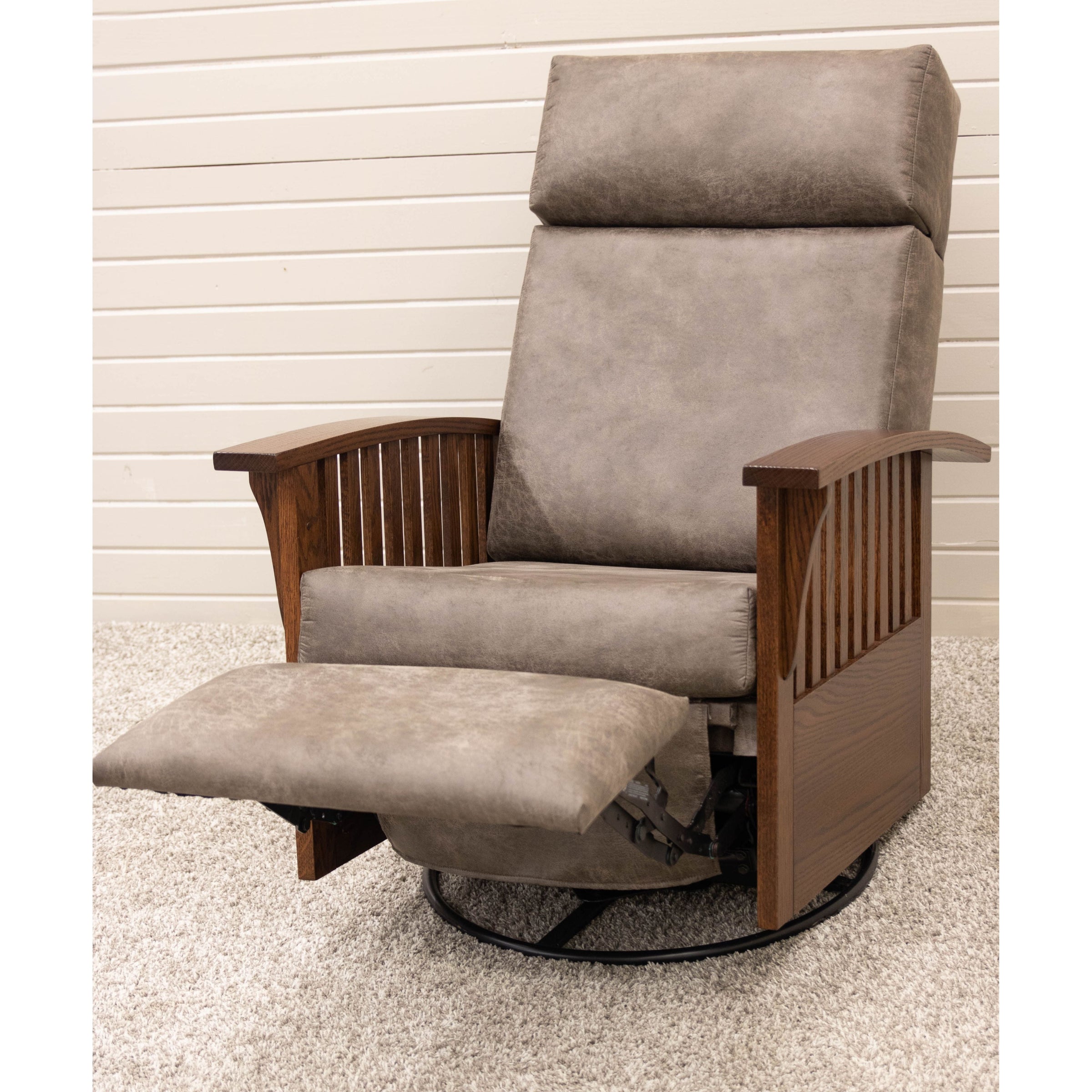 Amish Mission Swivel Glider Recliner with Wood Arms | 1072-B