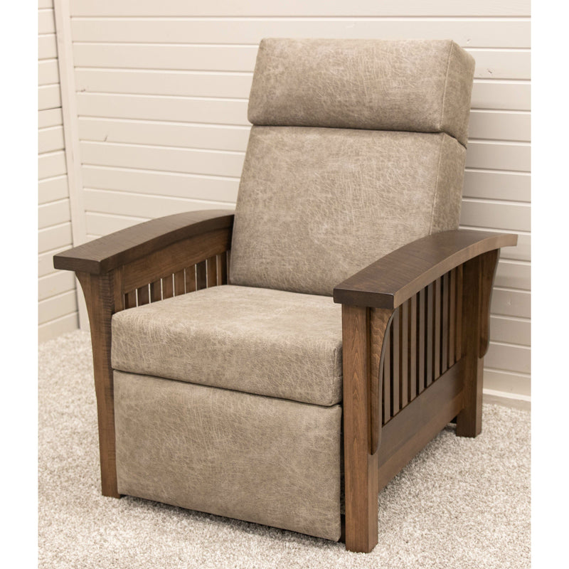 Amish Mission Push Back Recliner with Wood Arms