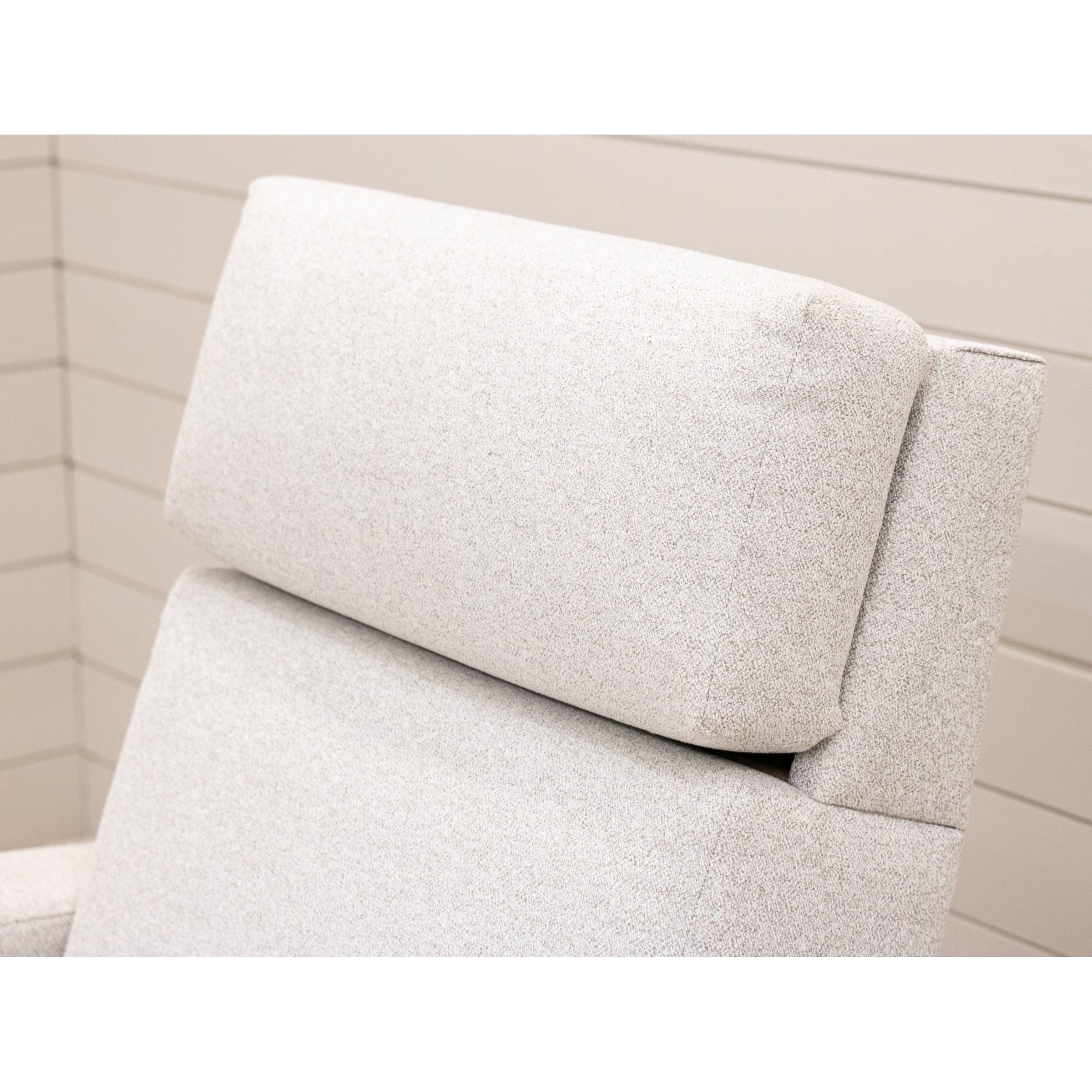 Amish Modern Shaker Cream Push Back Recliner | C22-6