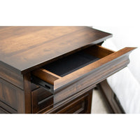 Madison Amish 3-Drawer Nightstand