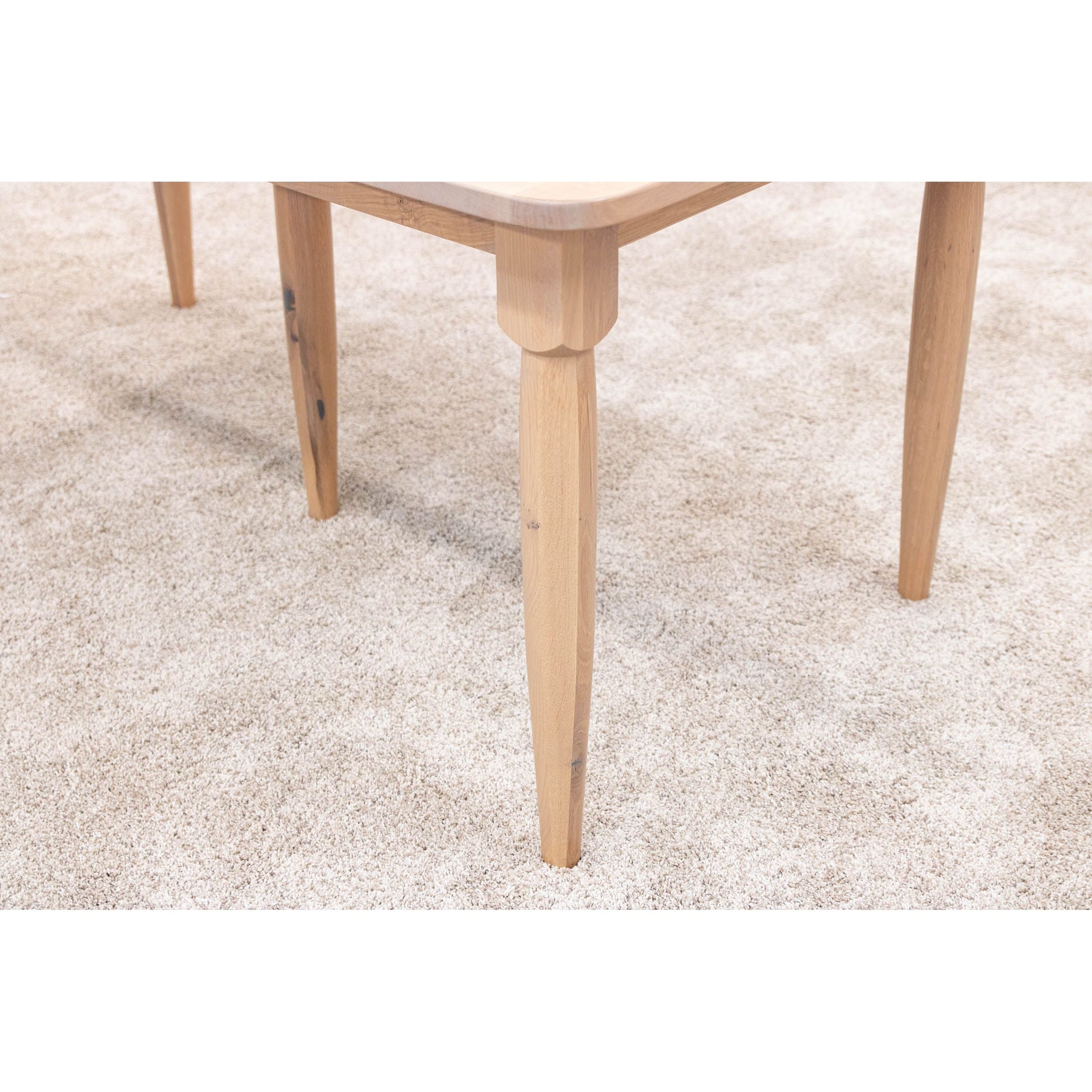 Caitlyn Mid Century Quarter Sawn White Oak Wood Extending Dining Table | LAT
