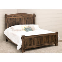 Baltic Amish Bed with Arched Headboard