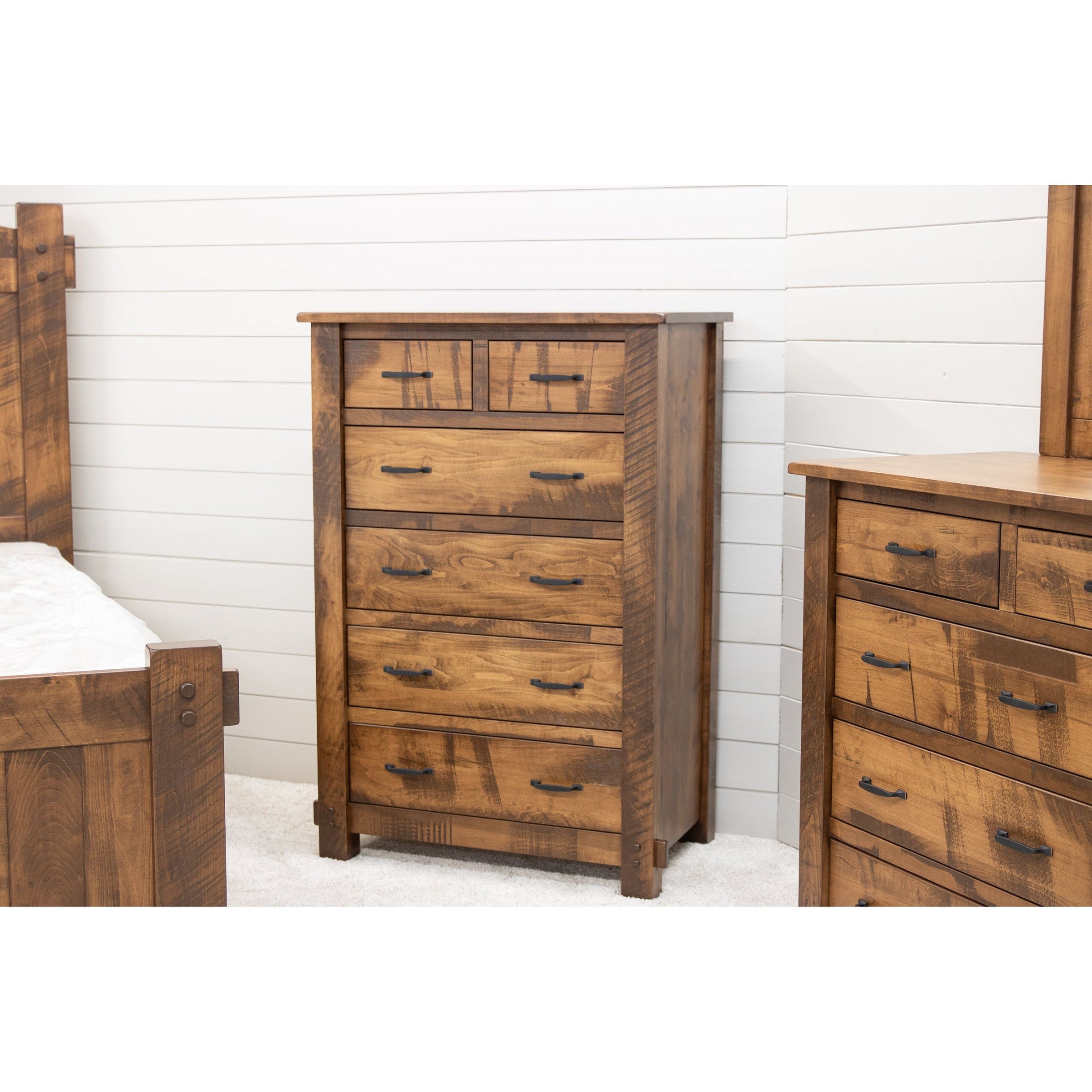 Baltic Amish Chest of Drawers