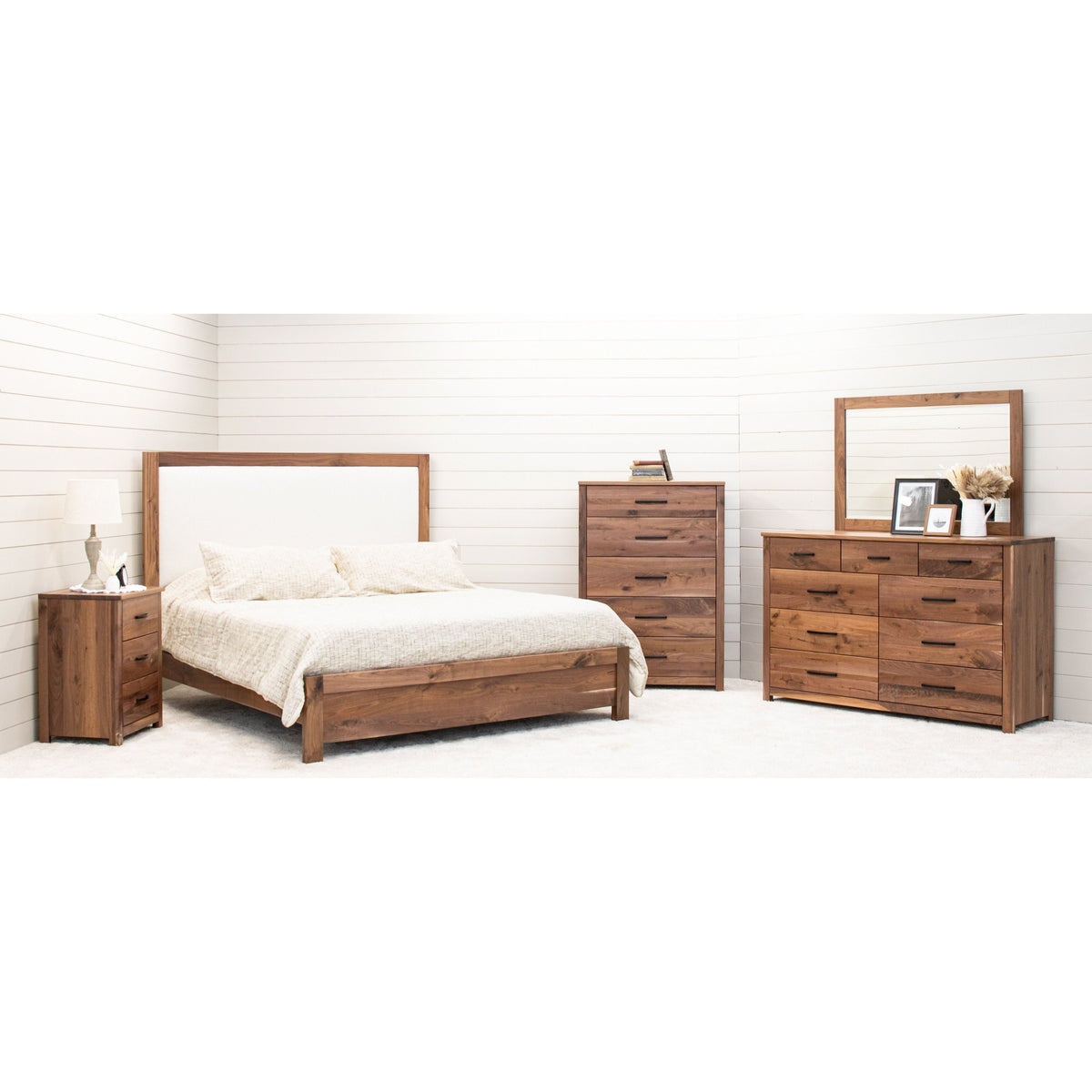 Hunters Amish 9-Drawer Tall Dresser