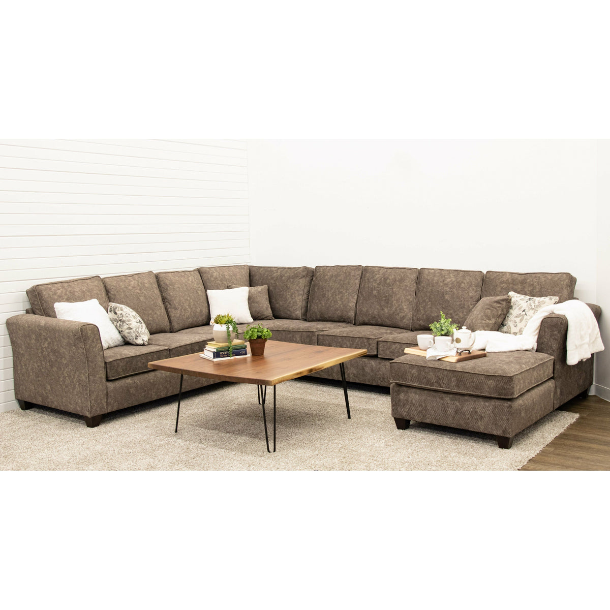 MIchigan Stationary Sectional with Chaise