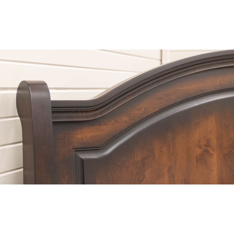 Mt. Hope Amish Sleigh Bed with Arched Footboard