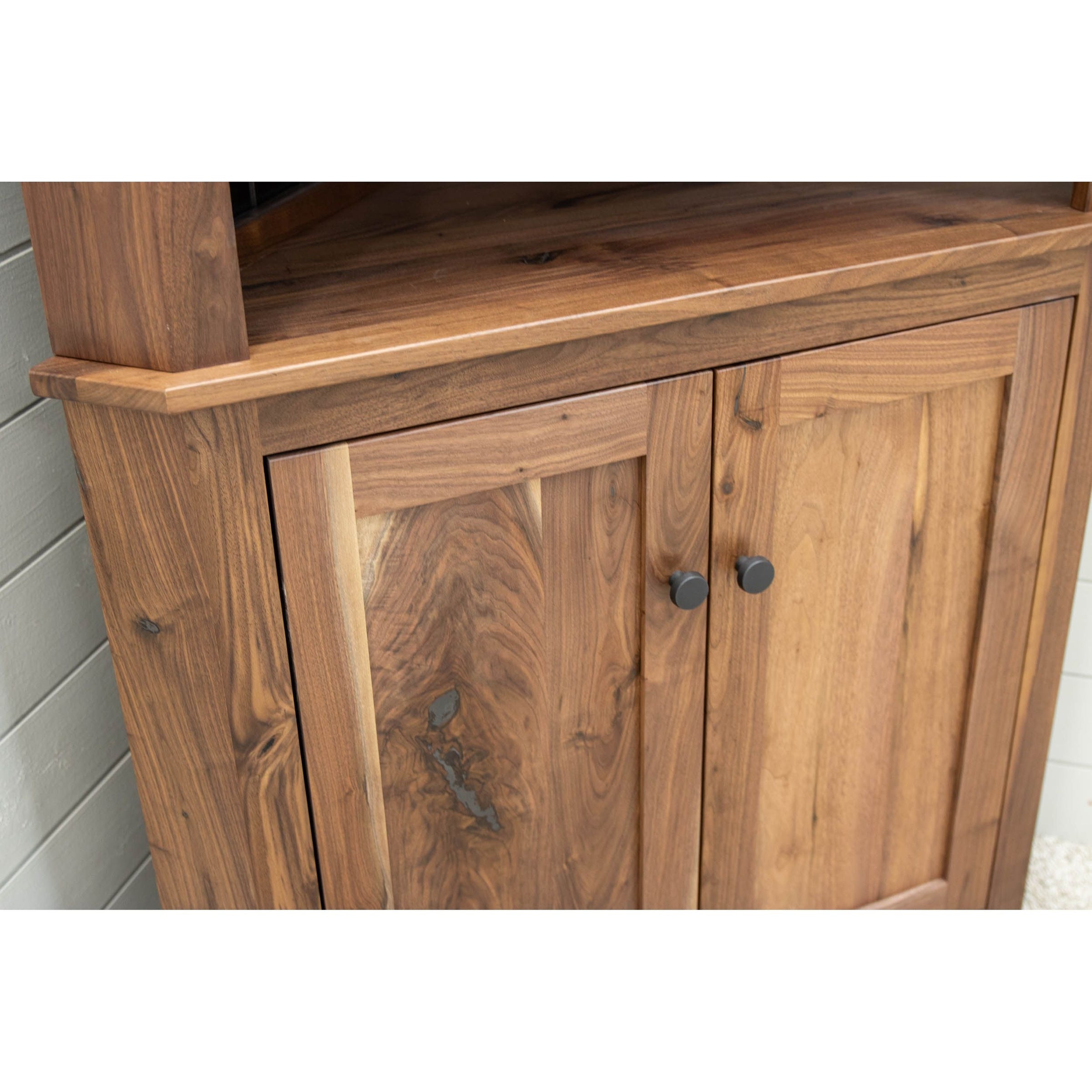 Rockwood Walnut Wood Corner Hutch | NAT